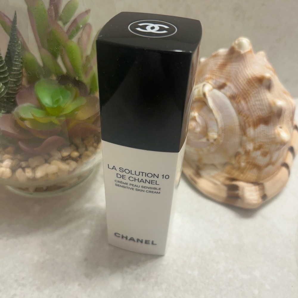 EMPTY Chanel La Solution 10 Bottle